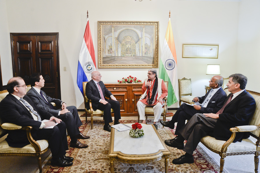 Ministro de Minería y Carbón de la India visita Paraguay para fortalecer las relaciones bilaterales