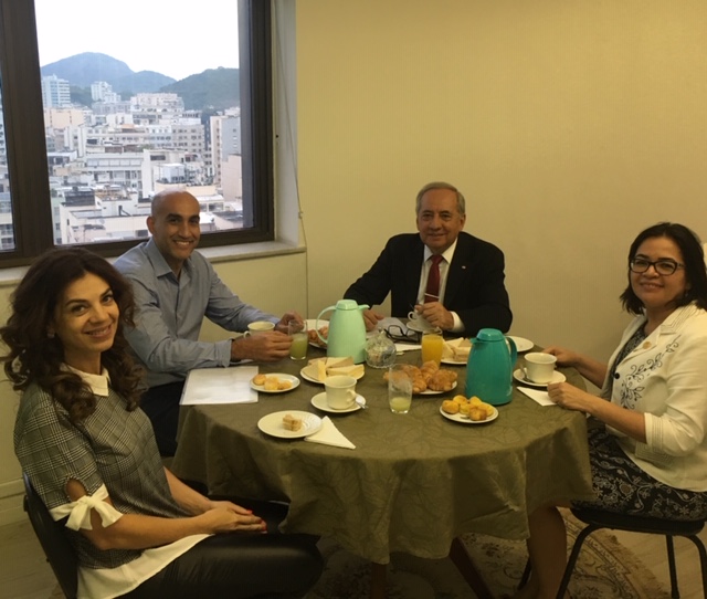 Ministro de Salud Pública visitó la sede del Consulado General del Paraguay en Río de Janeiro
