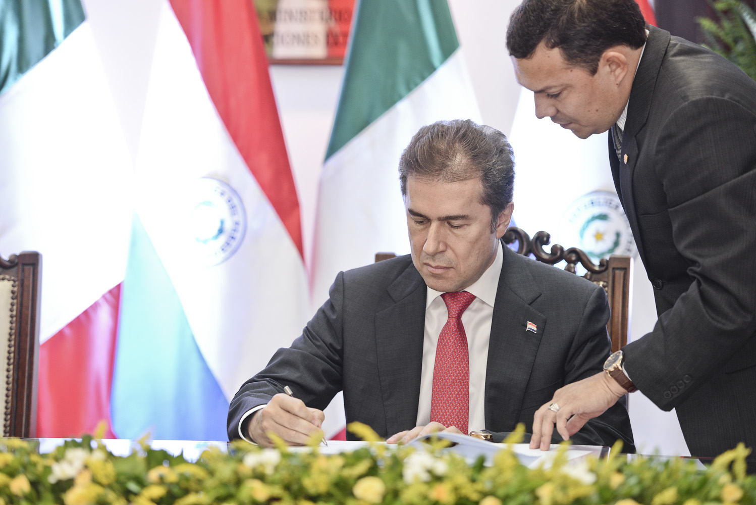 Paraguay e Italia firman Acuerdo por Notas Reversales sobre Doble Nacionalidad