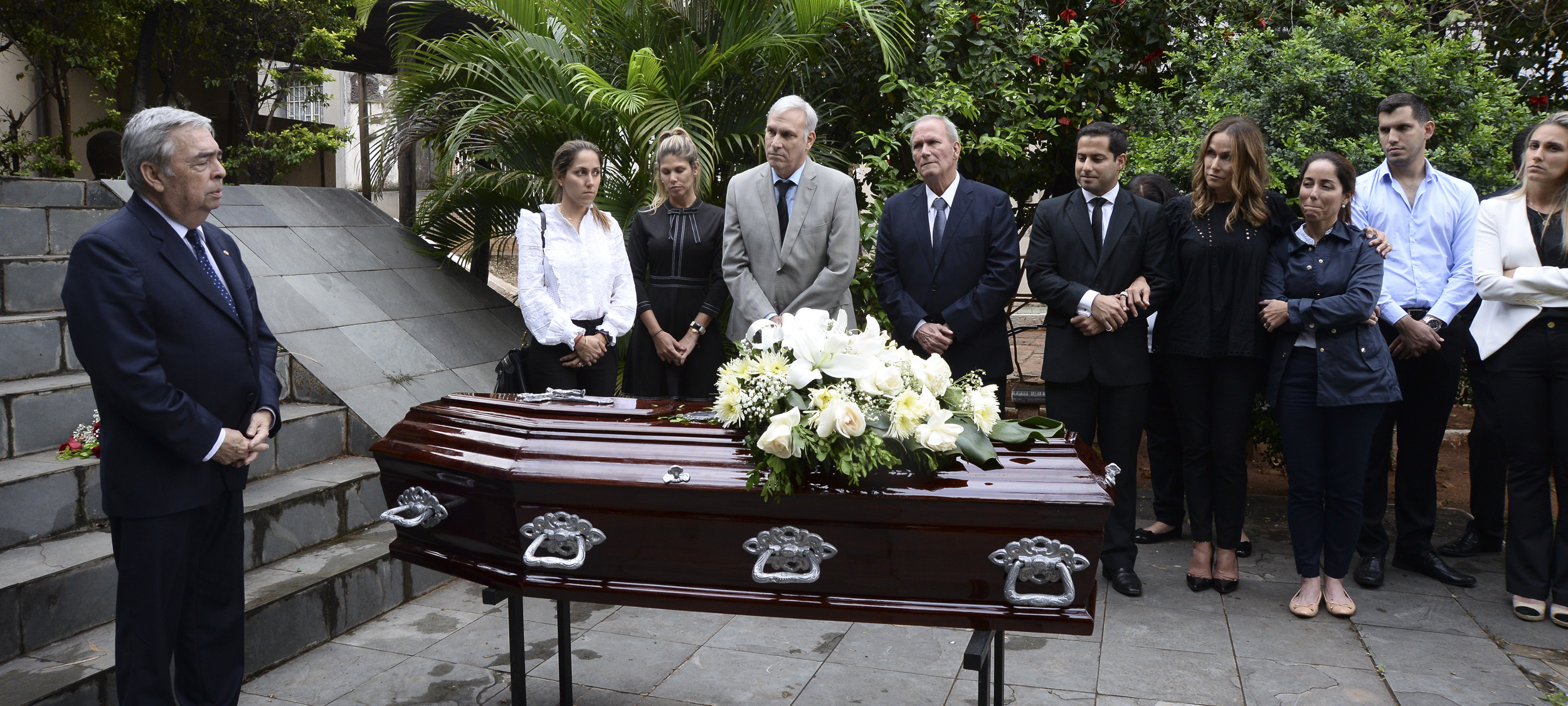 Cancillería rindió sentido homenaje en las exequias del excanciller Carlos A. Saldívar
