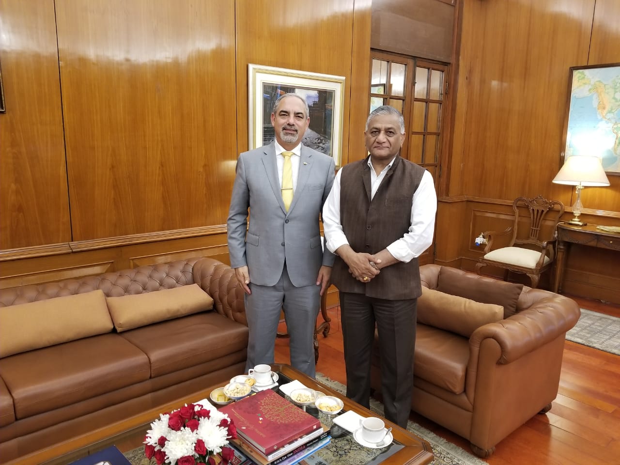 Embajador de Paraguay en la India visitó al Embajador responsable para la Región Oriental, Latinoamérica y el Caribe