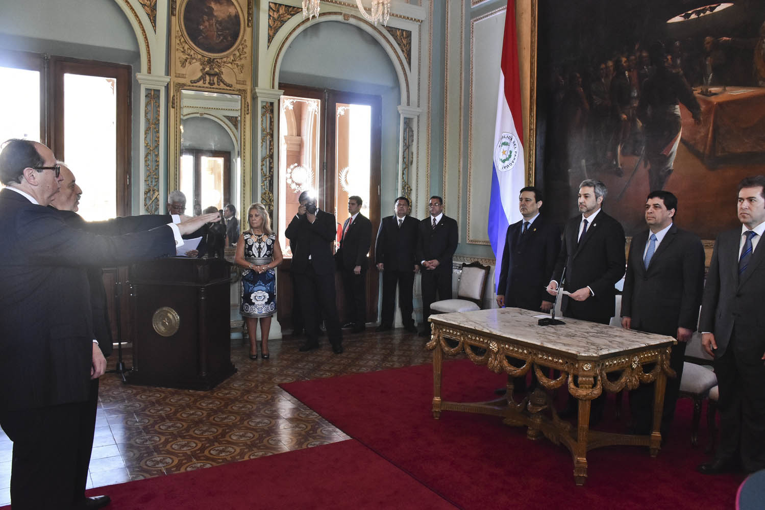 Embajadores del Paraguay ante los gobiernos de los Estados Unidos de América y Turquía prestaron juramento ante el Presidente Abdo