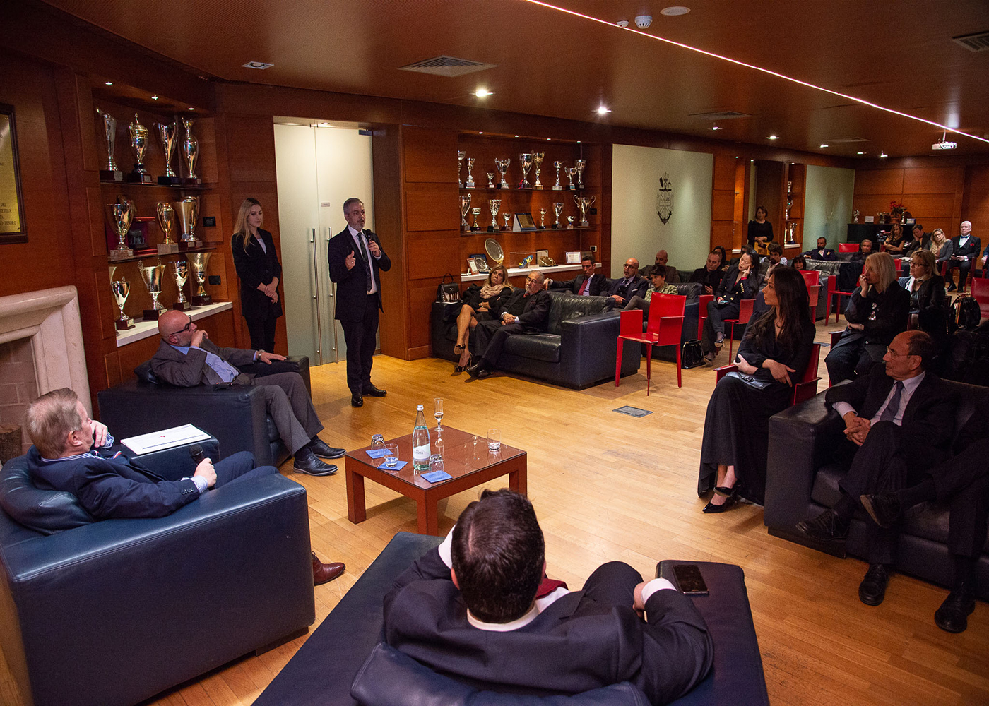 Embajada coordinó encuentro con empresarios italianos interesados en invertir en Paraguay