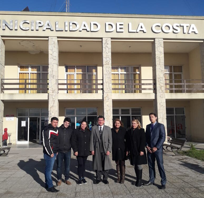 Consulado en La Plata brindó servicios a compatriotas residentes en la ciudad de Mar del Tuyú