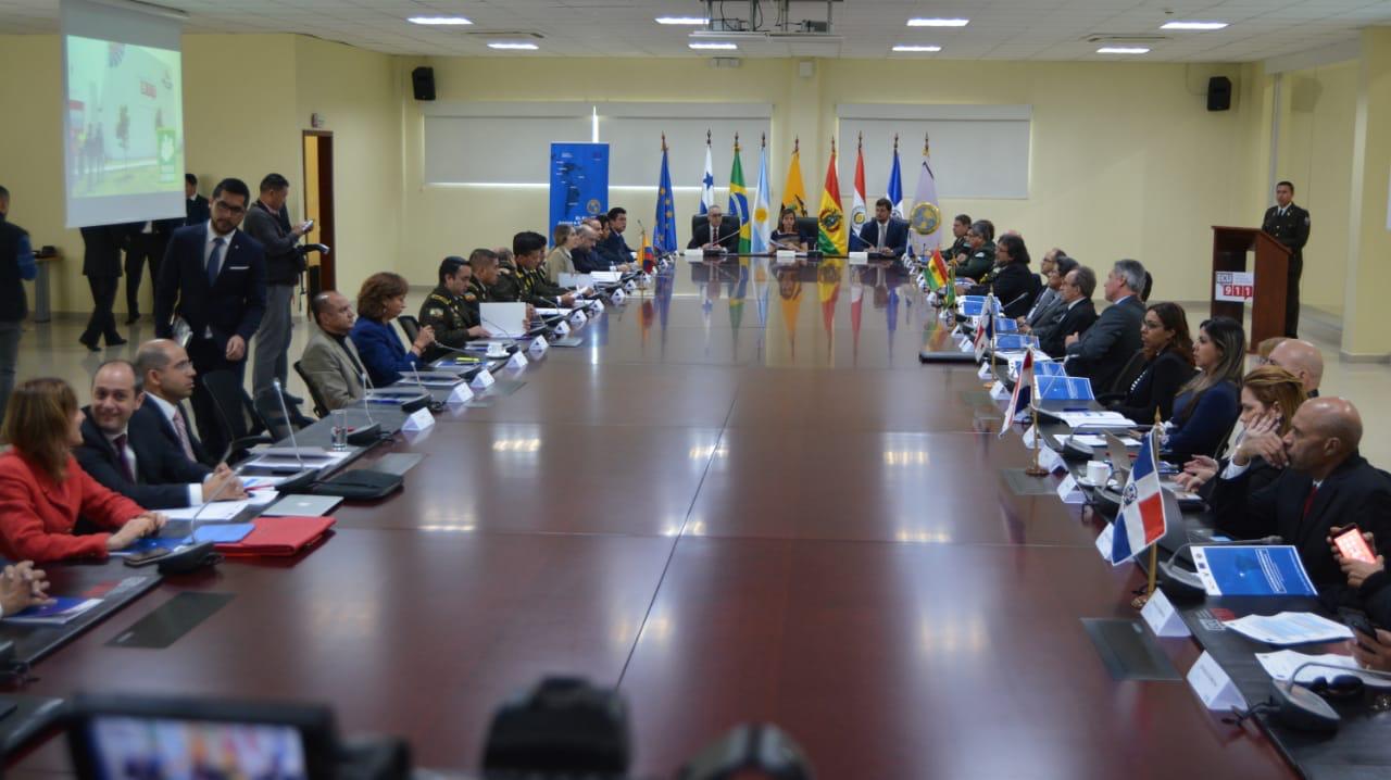 Delegación nacional participa de ratificación de Convenio de Cooperación policial contra el crimen organizado