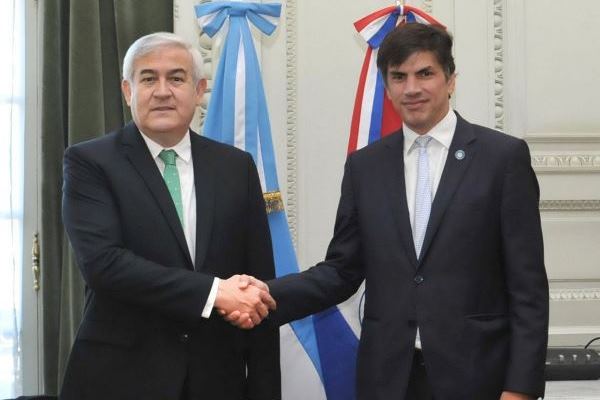 Paraguay y Argentina acuerdan establecer una hoja de ruta para priorizar el desarrollo de temas económicos y comerciales