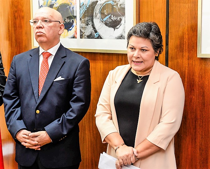 Cónsul general para Buenos Aires es funcionaria de carrera con amplia experiencia consular