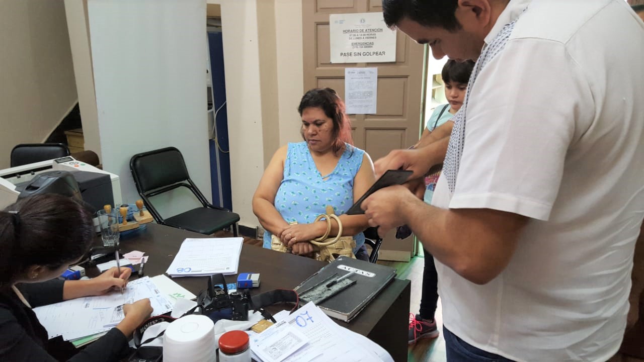 Consulado realizó jornada de cedulación en Posadas, Argentina