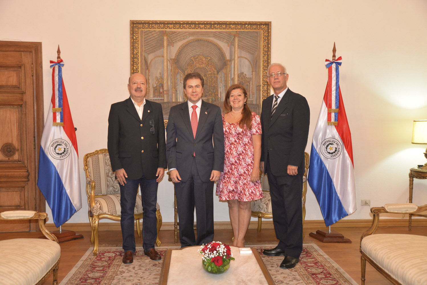 Ingenieros paraguayos asumen en unión panamericana y distinguen al Canciller