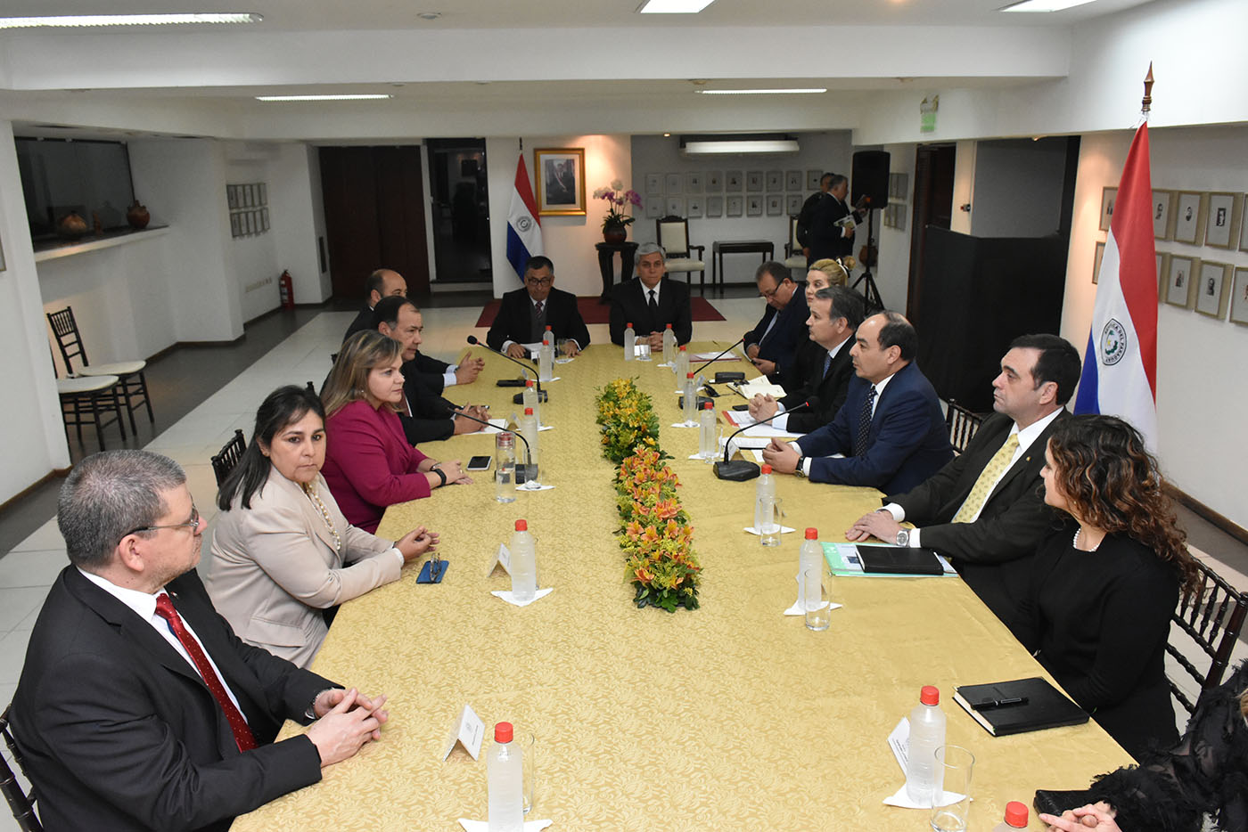 Cancillería Nacional informa a parlamentarios las prioridades de la política exterior paraguaya