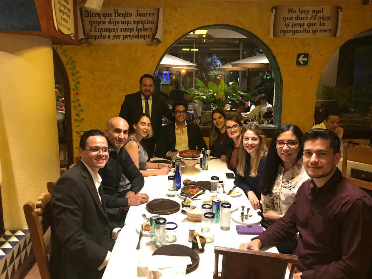 Ministro de Salud Público mantuvo un encuentro de confraternidad con estudiantes paraguayos en México