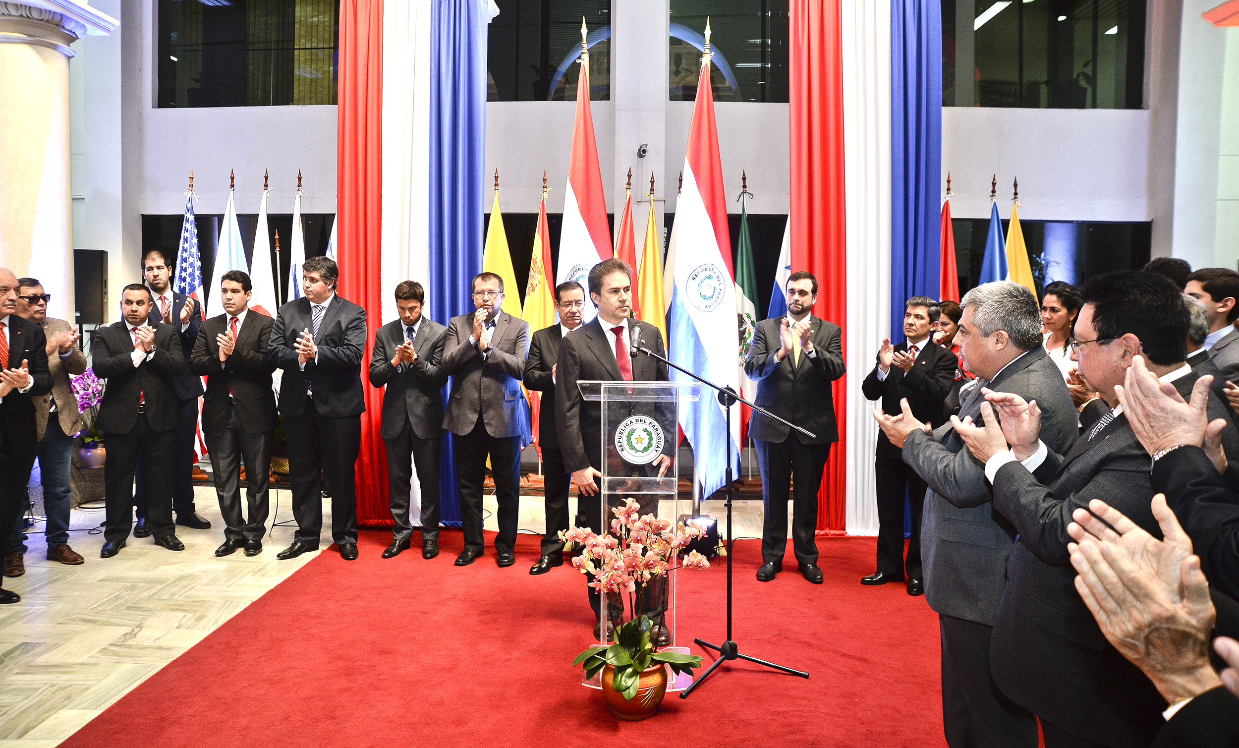 Con el lema “Paraguay primero” tomó posesión de cargo el Ministro de Relaciones Exteriores, Luis Alberto Castiglioni