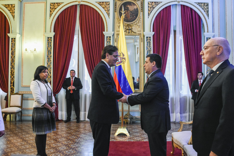 Nuevo Embajador del Ecuador presentó sus Cartas Credenciales al Presidente Cartes