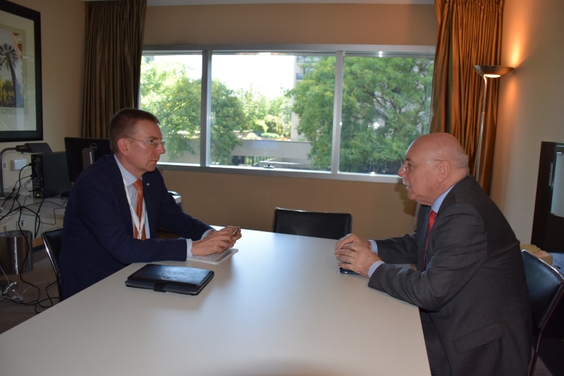 El Ministro Loizaga mantuvo una reunión bilateral con el Canciller de Letonia, en la ciudad de Buenos Aires.