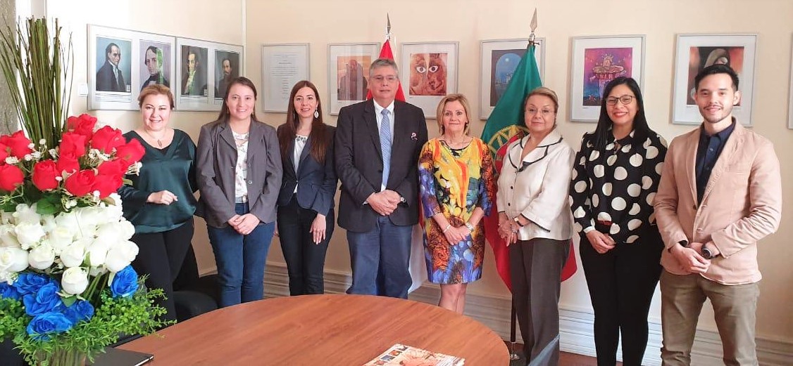 Paraguay y Portugal intercambian experiencias en turismo religioso y gastronómico