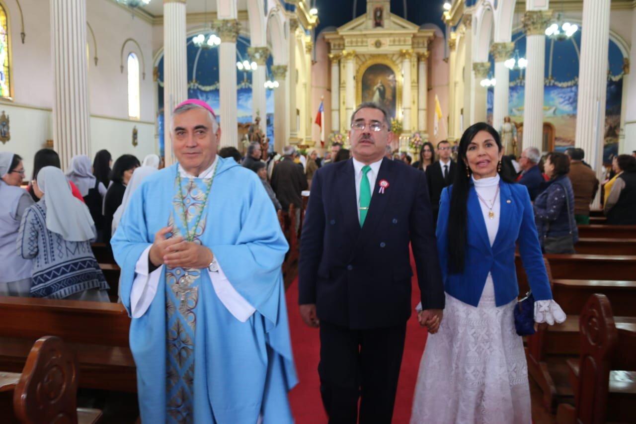 Con un oficio religioso celebran el aniversario de la fundación de Asunción en la ciudad de Iquique, Chile