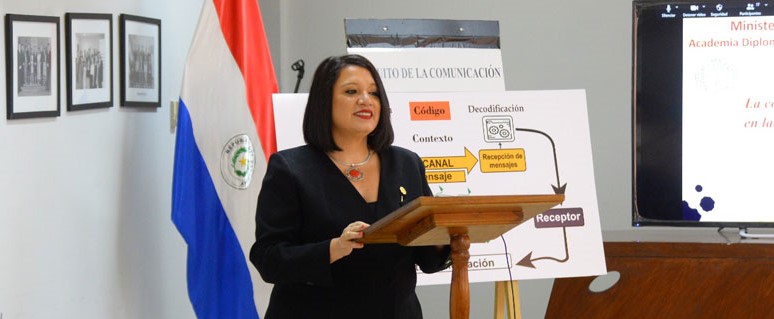 Foto_Liz_Coronel_edit.jpg