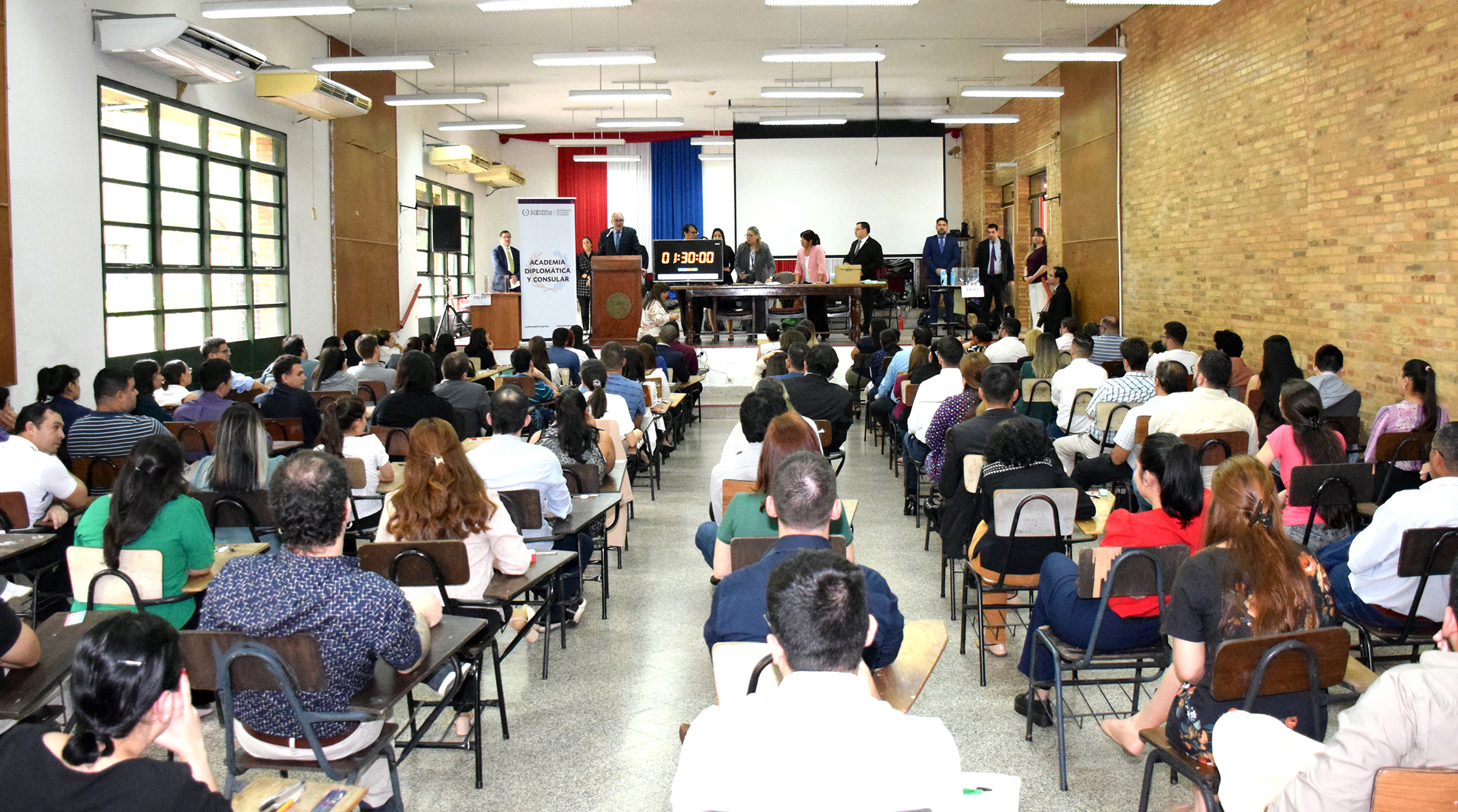 XVI_Concurso_inicio_de_examen3.jpg