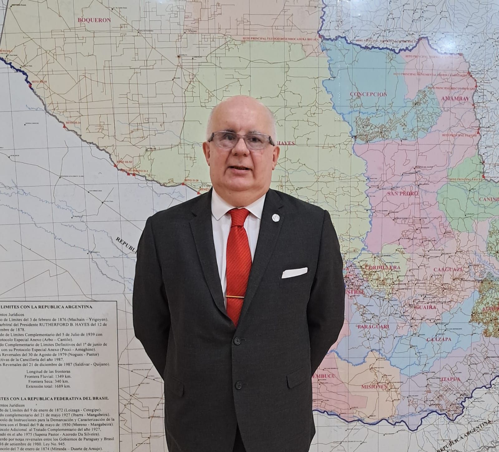 Foto del Embajador Carlos Fleitas.jpeg