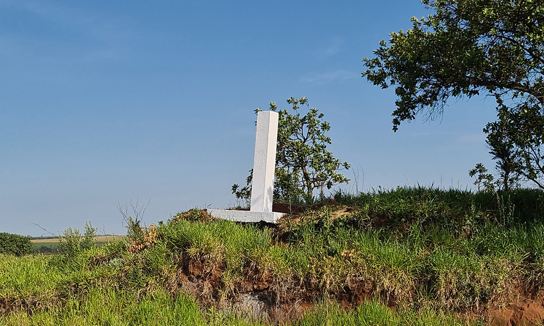 Hito erosionado 4.jpg