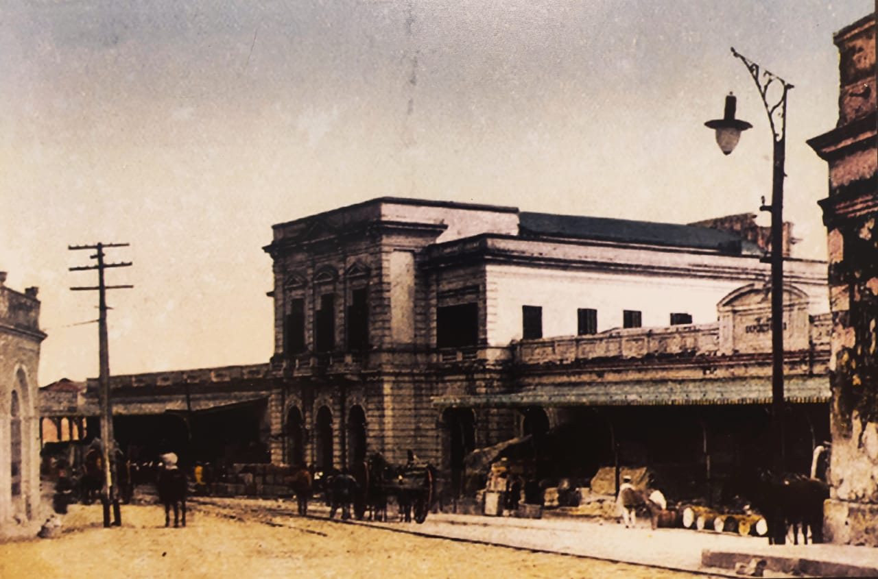 Antiguo edificio de la Dirección Nacional de Aduanas